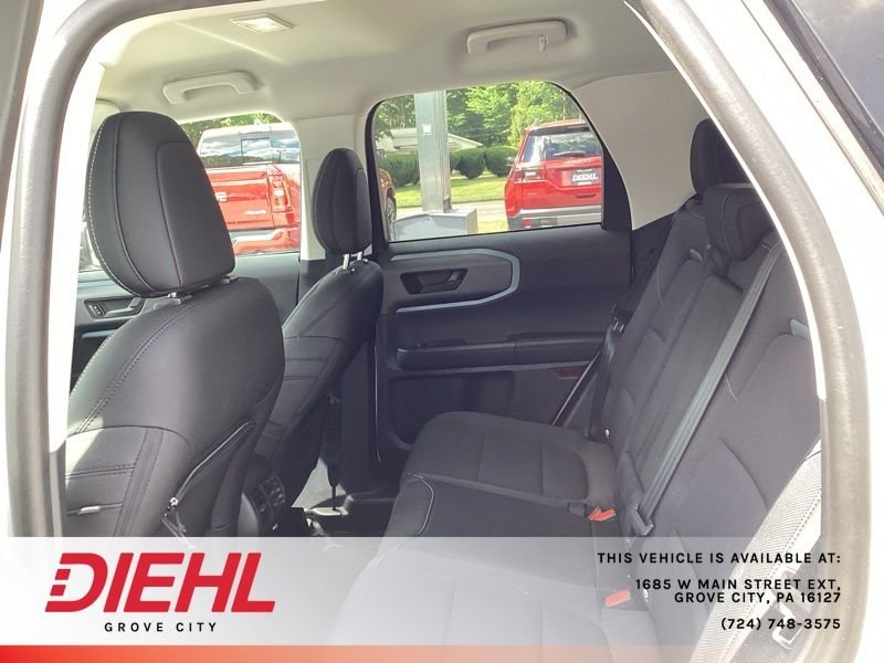 Used 2022 White Ford Badlands image 15
