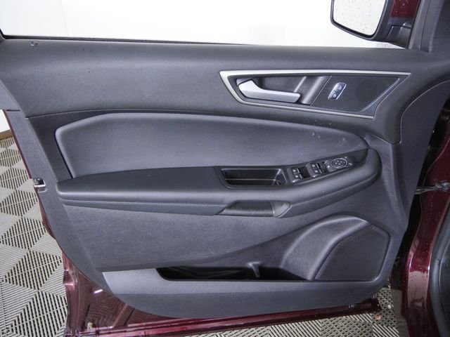 Used 2019 Red Ford SEL image 20