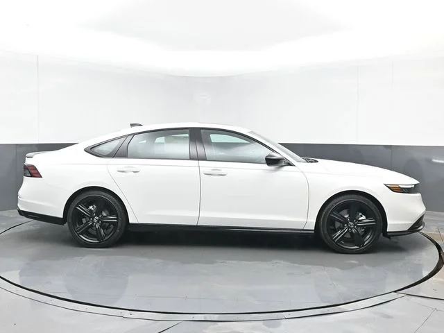 New 2026 Platinum White Pearl Honda Sport-L image 11