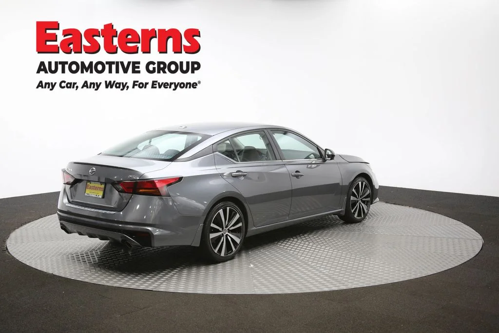 Used 2022 Gray Nissan 2.5 SR image 38