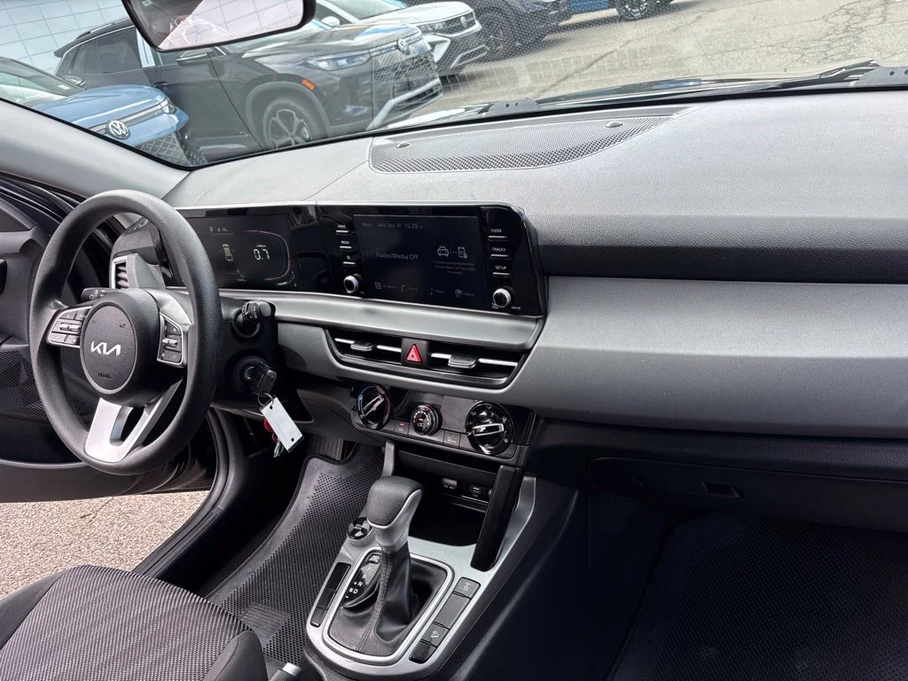 Used 2024 Black Kia LX image 32