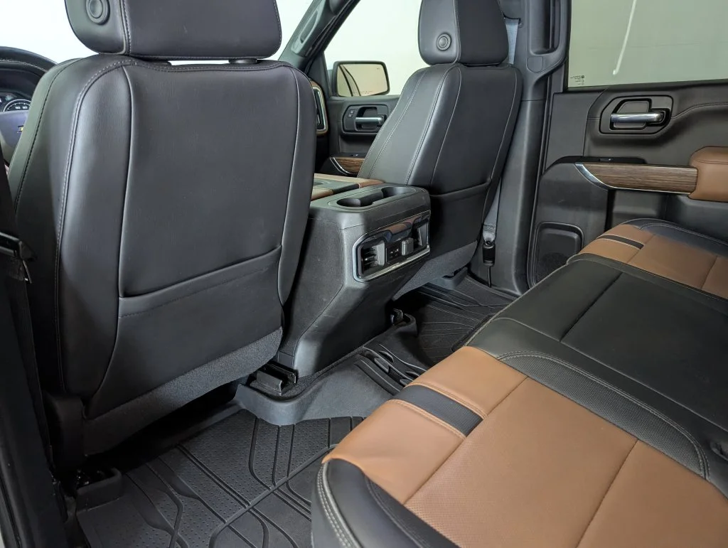 Used 2022 Beige Chevrolet High Country image 16