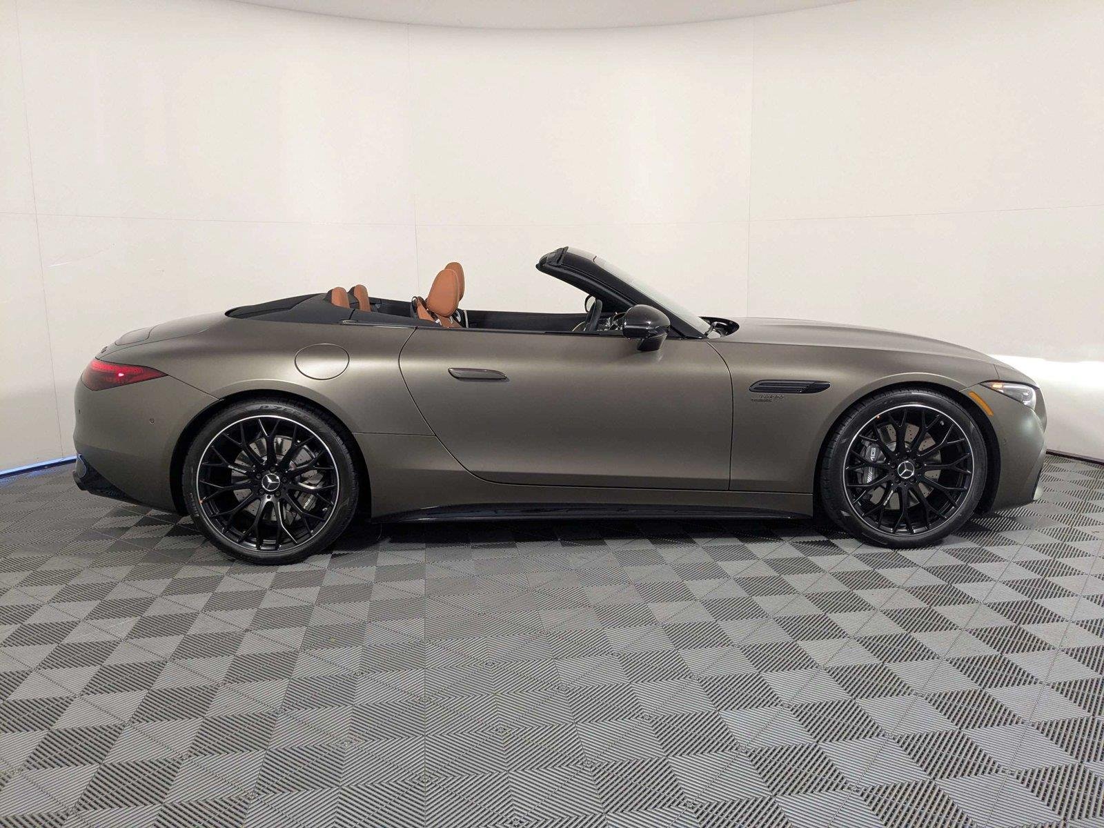 Used 2026 -SELECT- MERCEDES BENZ  image 3