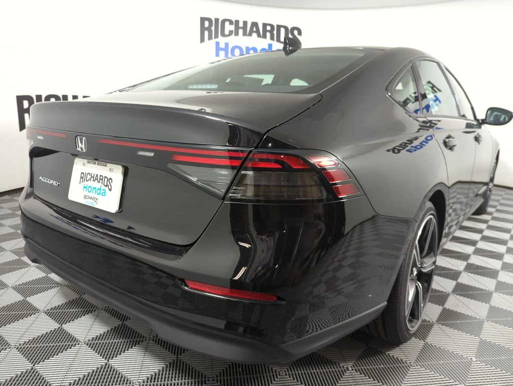 New 2026 Crystal Black Pearl Honda SE image 5