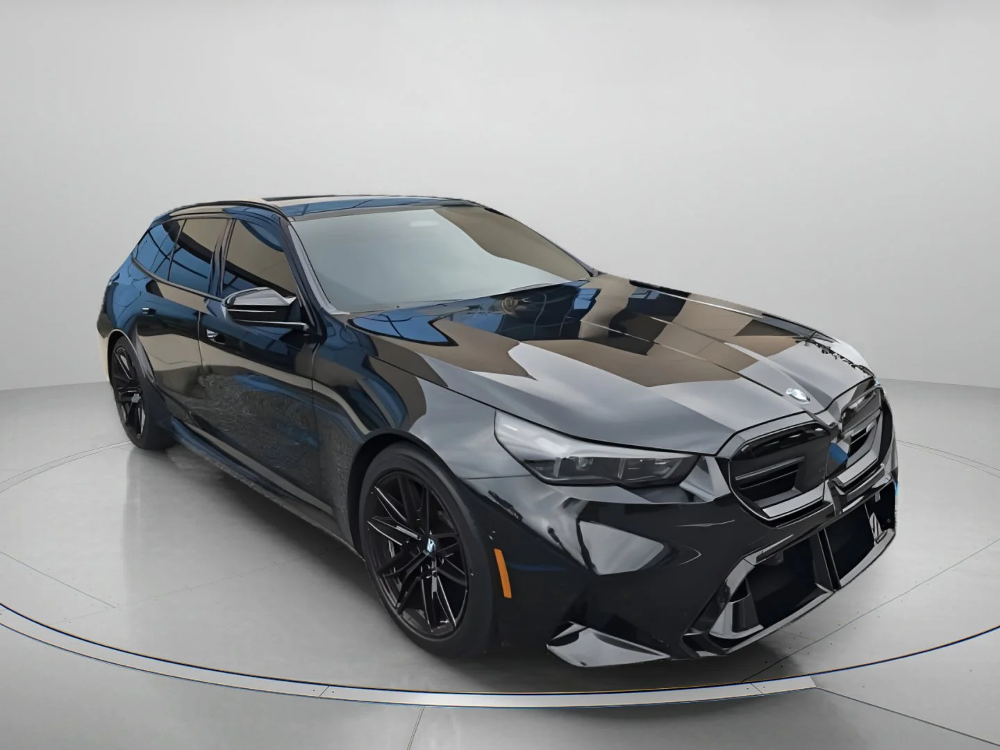 2026 BMW M5 M5 Touring's photo