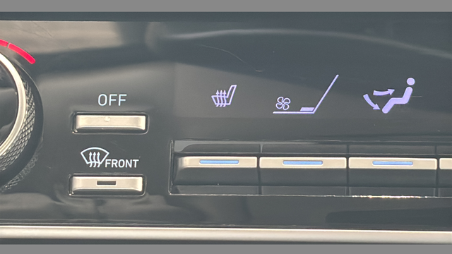 Used 2023 Portofino Gray Hyundai SEL image 27