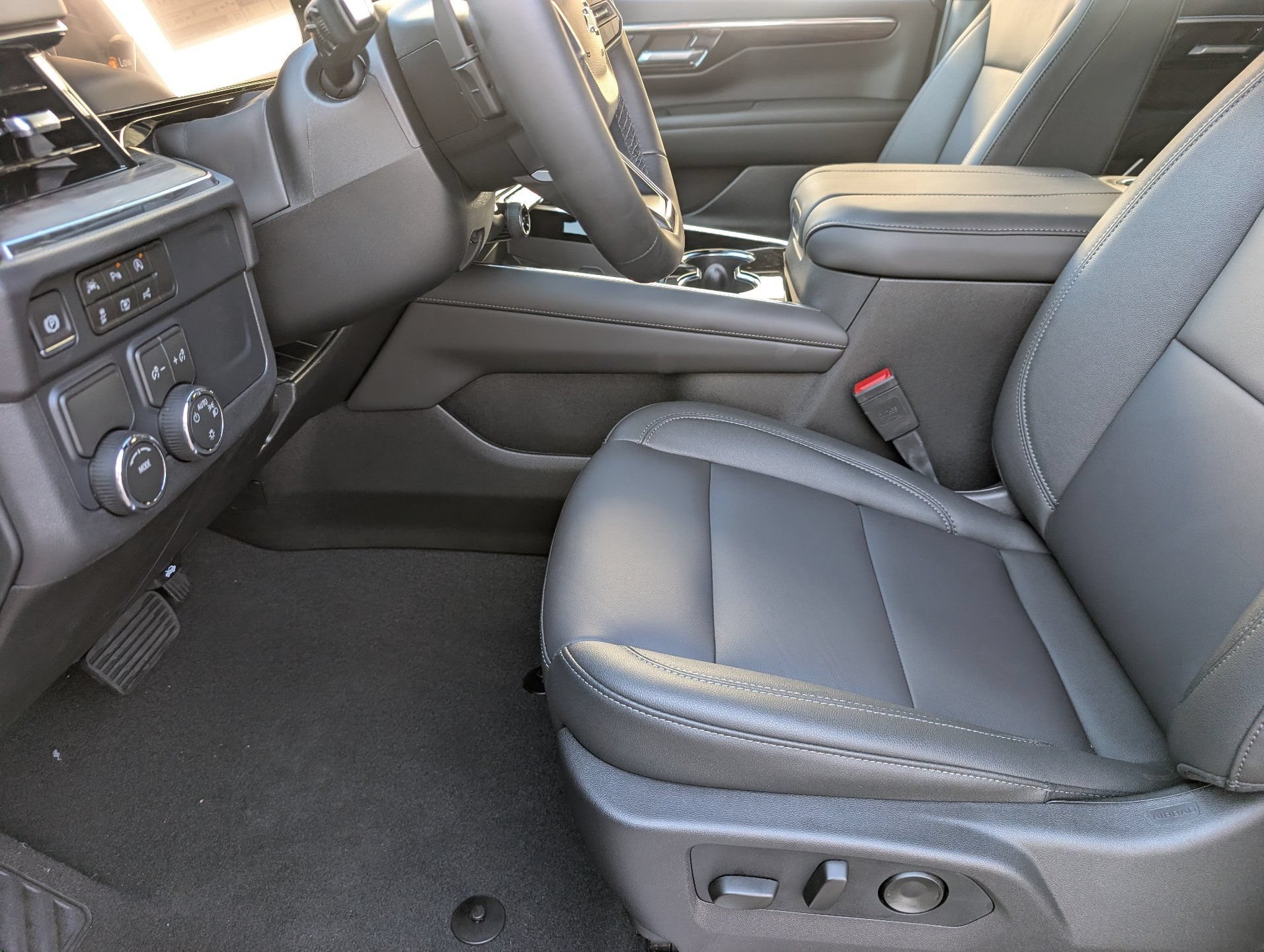 New 2026 Black Chevrolet LT image 18