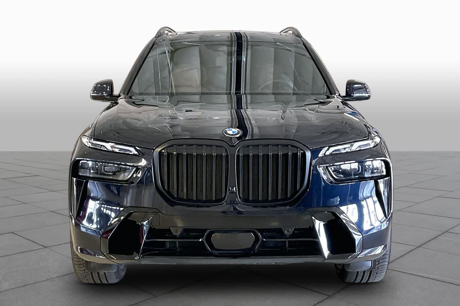 2025 BMW X7 3