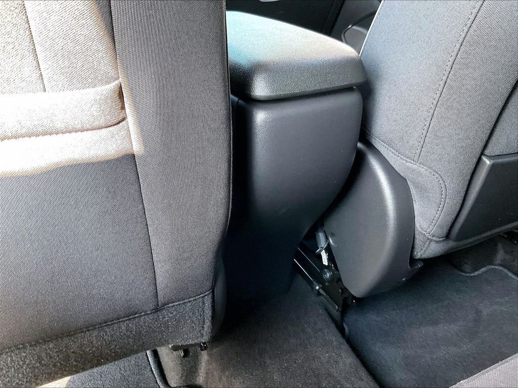Used 2024 Gray Chevrolet LT image 27