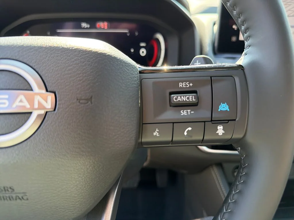 New 2026 Everest White Pearl TriCoat Nissan Platinum image 22