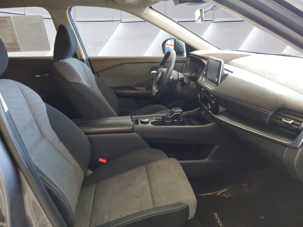 Used 2021 Gray Nissan SV image 13