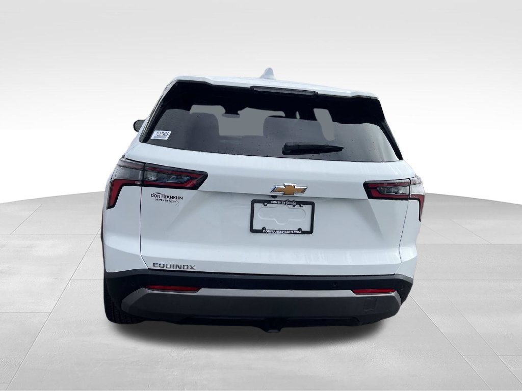 Used 2026 White Chevrolet LT image 4