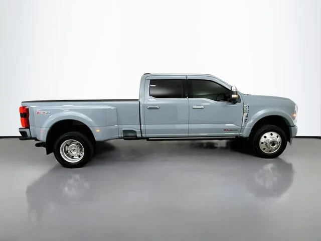 Used 2026 Gray Metallic Ford Platinum image 8