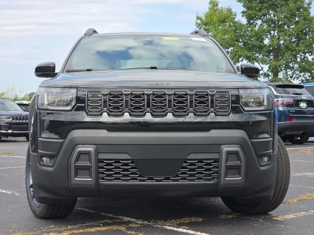 New 2026 Diamond Black Crystal Pearlcoat Jeep 85th Anniversary image 3