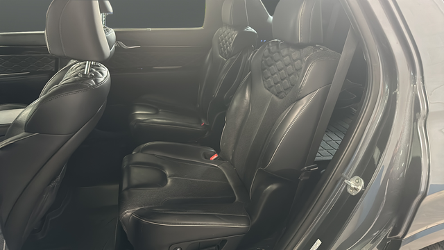 Used 2020 Steel Graphite Hyundai Limited image 22