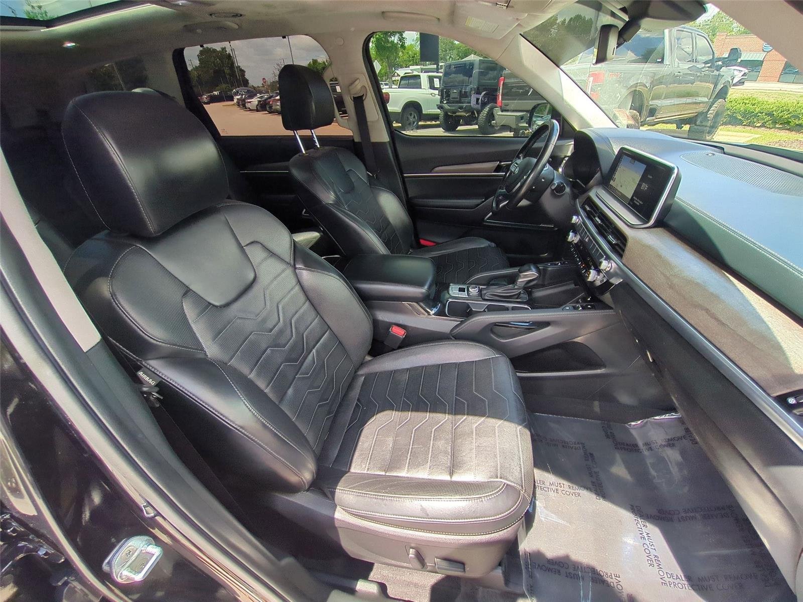 Used 2021 Black Copper Kia SX image 41