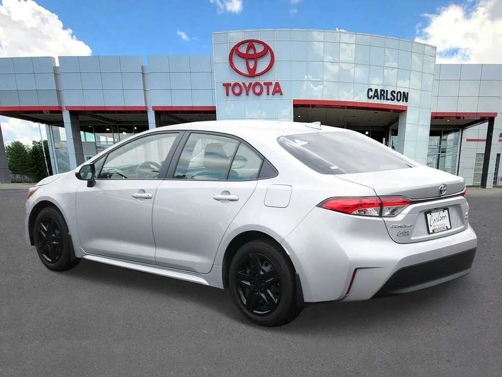 Certified Used 2025 Silver Toyota LE image 6