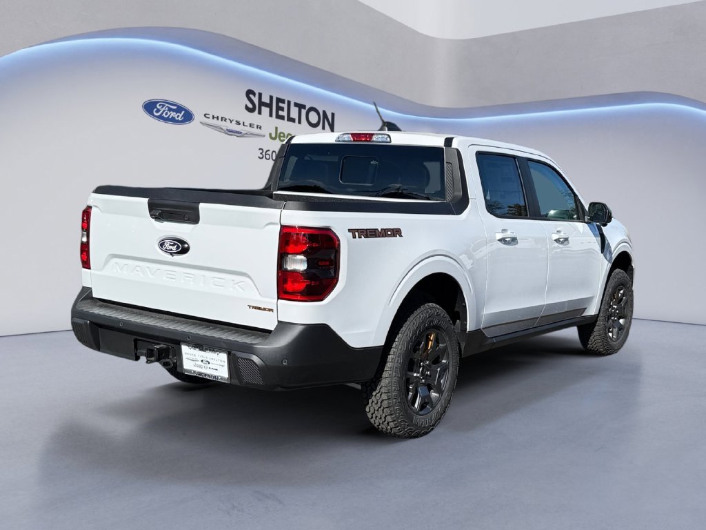 New 2026 Oxford White Ford Tremor® image 6