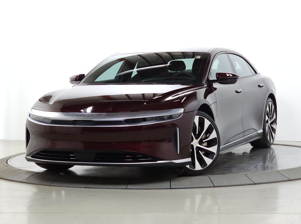 2024 Lucid Air Touring's photo