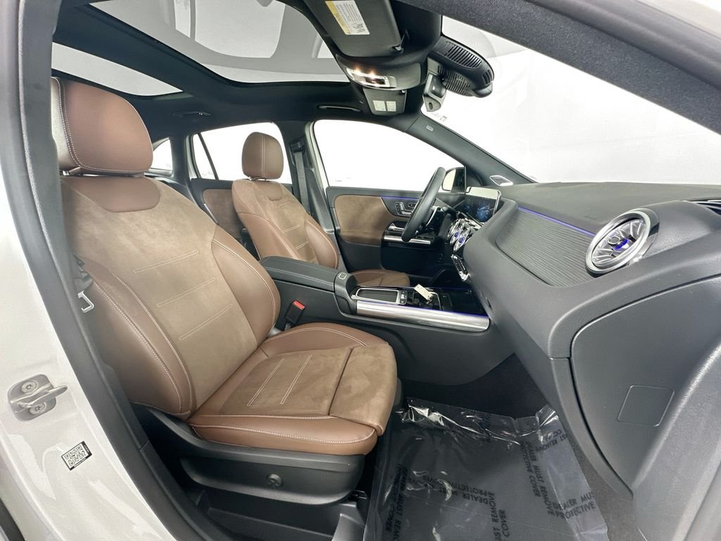 Certified Used 2026  Mercedes-Benz GLA 35 AMG® image 28