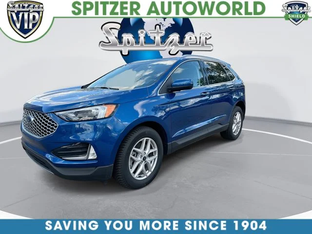 Certified Used 2024 Blue Ford SEL image 4