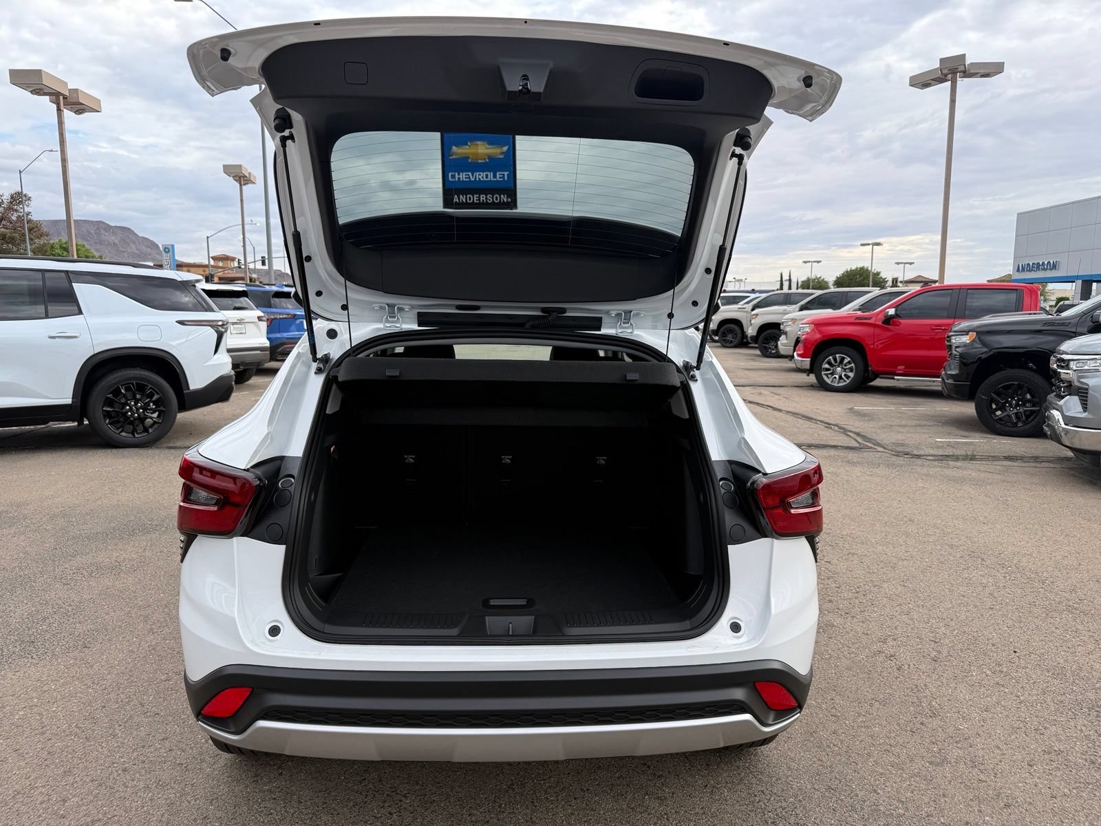 New 2026 Summit White Chevrolet LT image 35