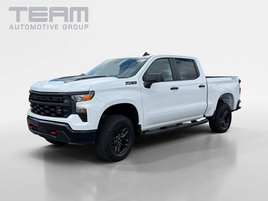 New 2026 Summit White Chevrolet Custom Trail Boss image 3