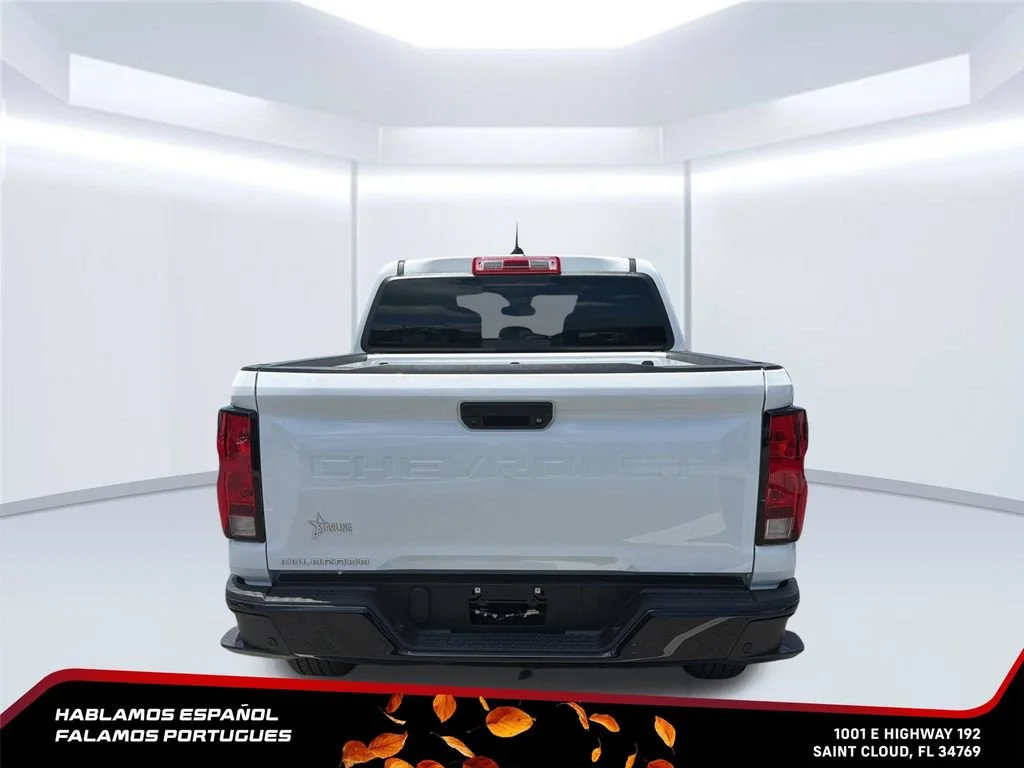 Used 2026 Summit White Chevrolet WT image 5