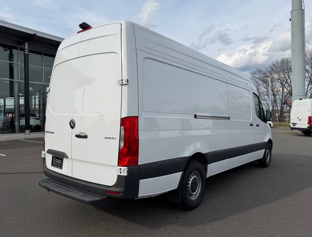 Used 2026 White Mercedes-Benz Cargo 170 WB image 7