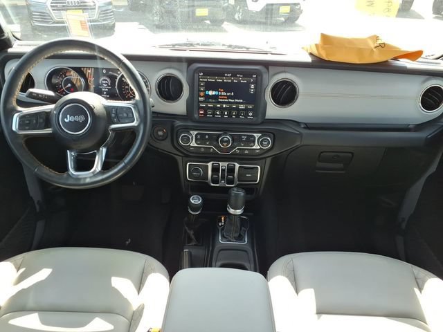 Used 2023  Jeep High Altitude image 14