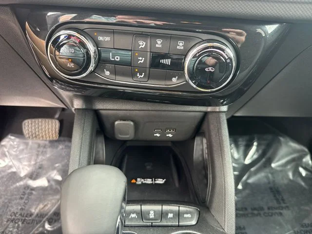 2024 Chevrolet TrailBlazer LT - Photo 21