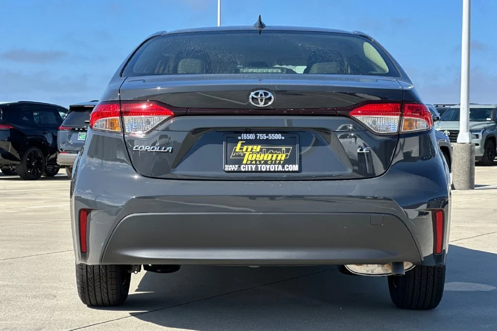 New 2027 Underground Toyota  LE image 5