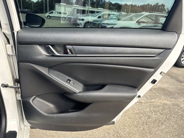 Used 2020  Honda Sport image 33