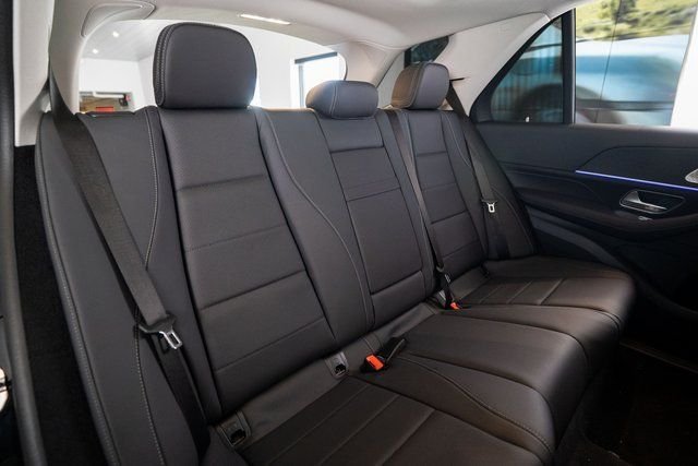 Used 2026 Black Mercedes-Benz GLE 350 image 33