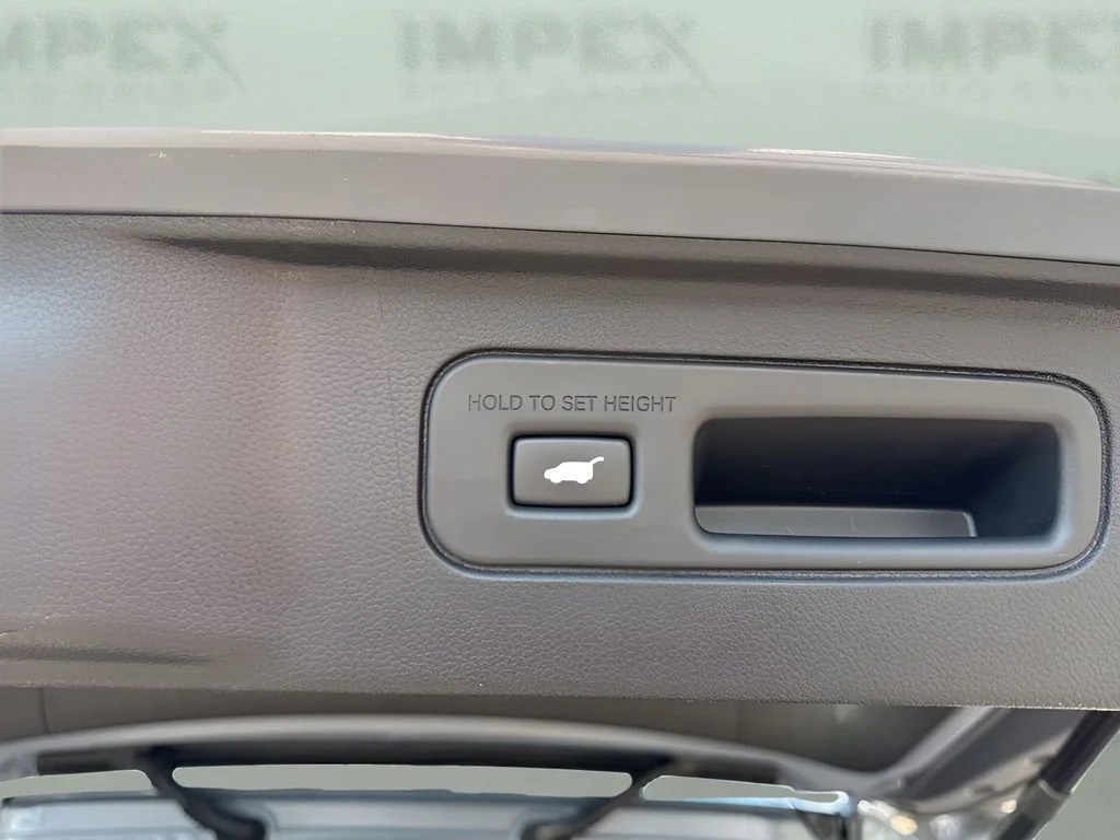 Used 2025  Honda Black Edition image 32