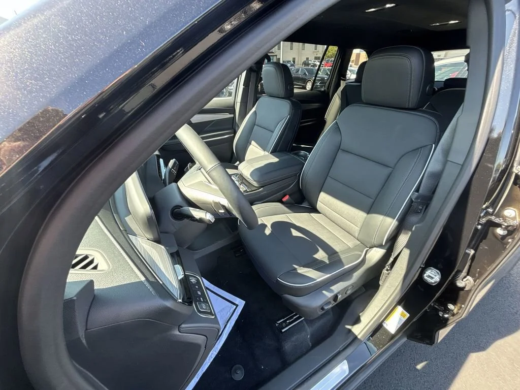 New 2026 Ebony Twilight Metallic Buick Preferred image 17