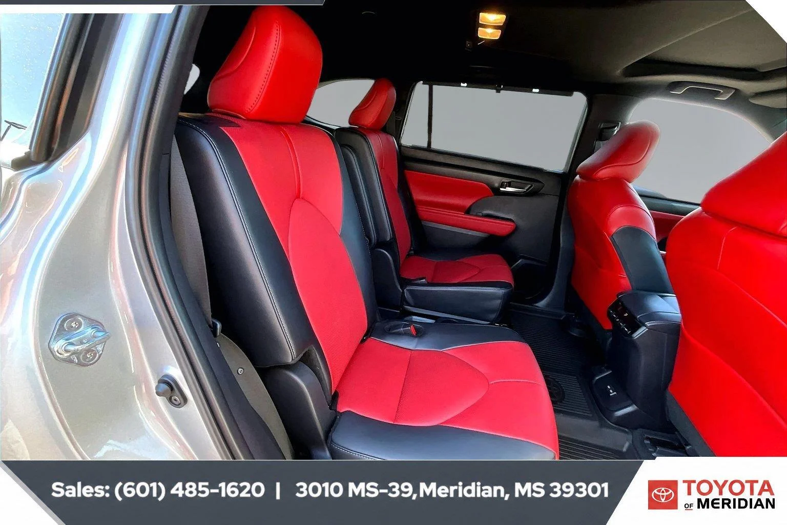 Used 2025 Celestial Silver Metallic Toyota XSE image 20