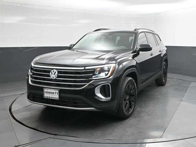 Used 2026  Volkswagen 2.0T SE w/Technology image 30