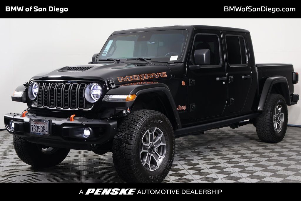 2024 Jeep Gladiator Mojave X's photo