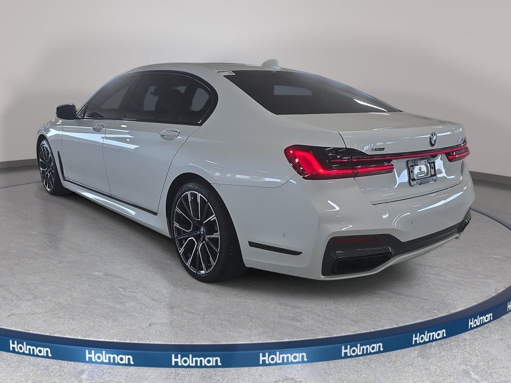 Used 2021 Mineral White Metallic BMW 750i xDrive image 8