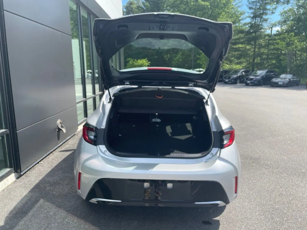 2023 Toyota Corolla Hatchback XSE - Photo 10