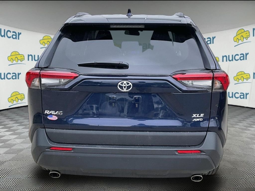 Used 2025 Blue Toyota XLE image 3