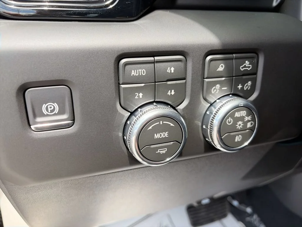 2026 GMC Sierra 1500 AT4X - Photo 27