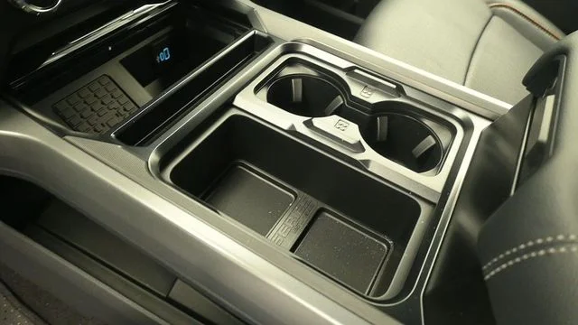 New 2026 Glacier Gray Metallic Tri-Coat Ford F-250® Lariat® image 19