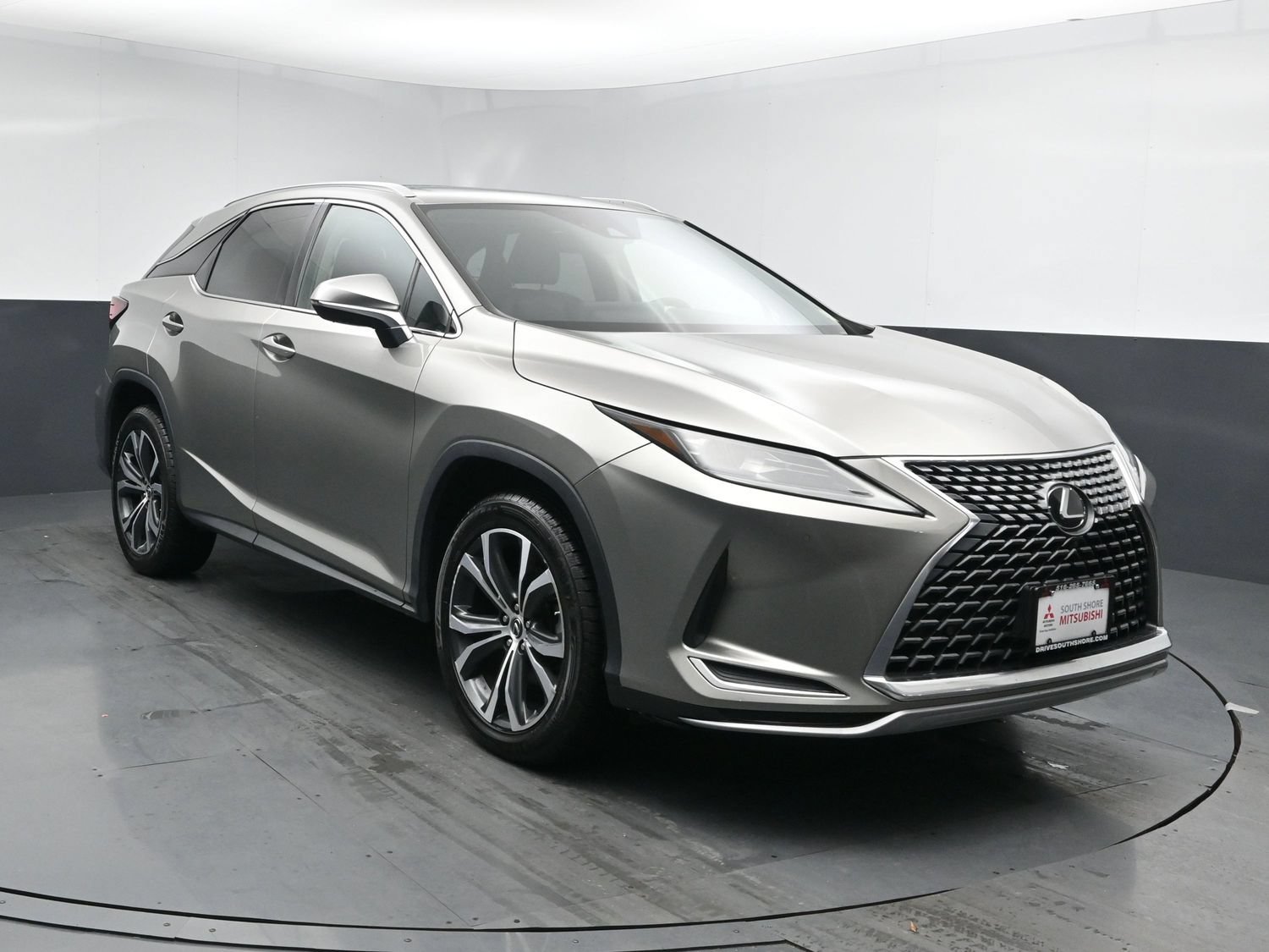 Used 2022 Silver Lexus RX 350 image 2