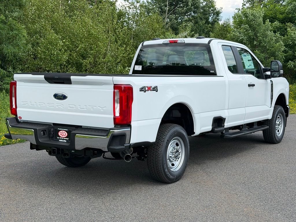 New 2026 Oxford White Ford F-250® XL image 25