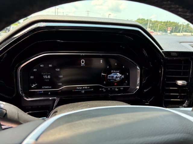Used 2023 White GMC SLT image 11