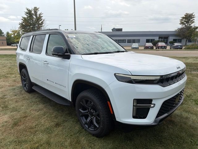 New 2026 Bright White Clear-Coat Exterior Paint Jeep Upland image 1