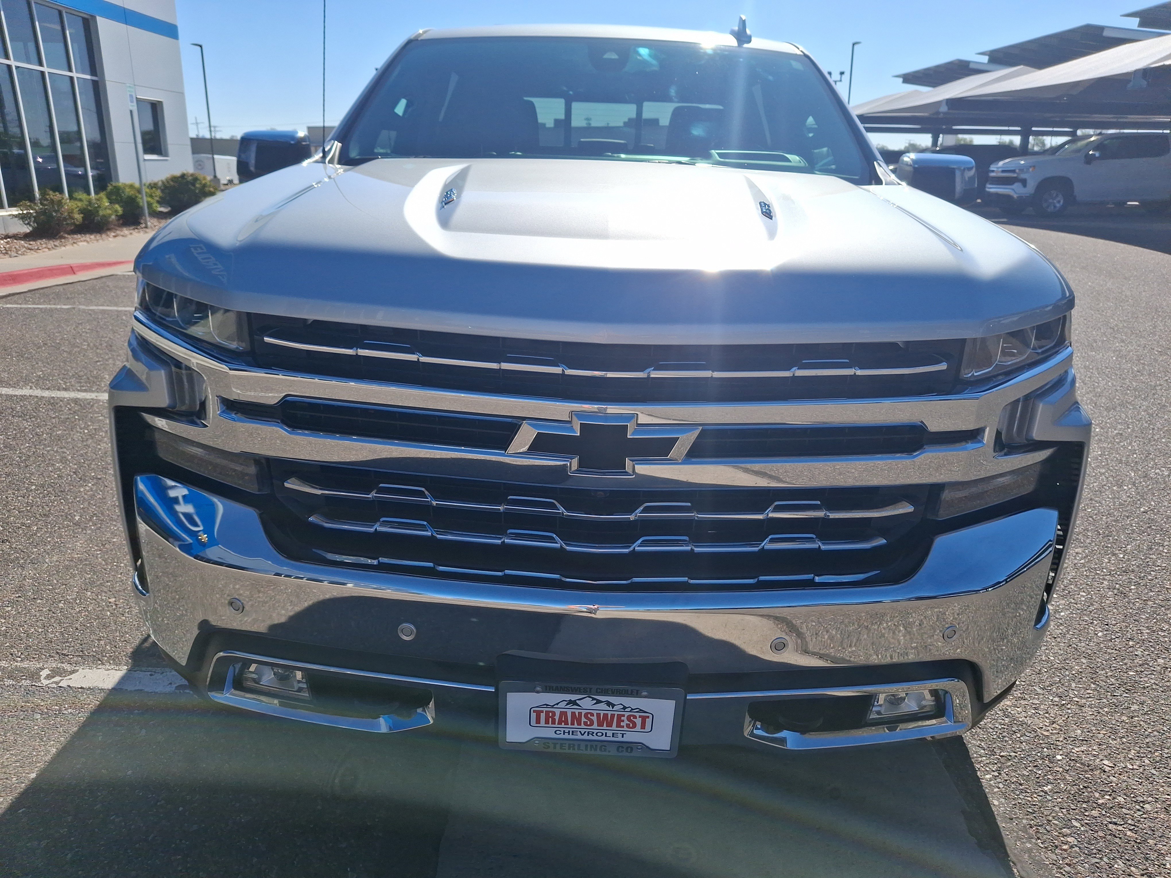 Used 2020 SILVER ICE METALLIC Chevrolet LTZ image 8