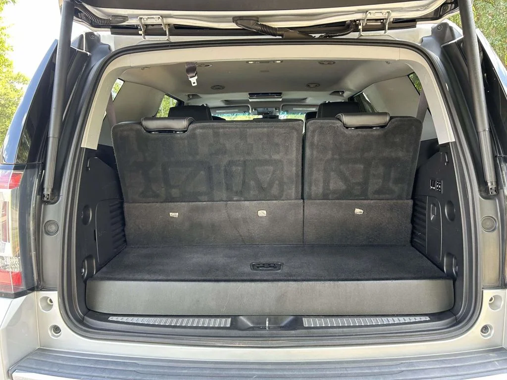 Used 2017 Silver GMC Denali image 8
